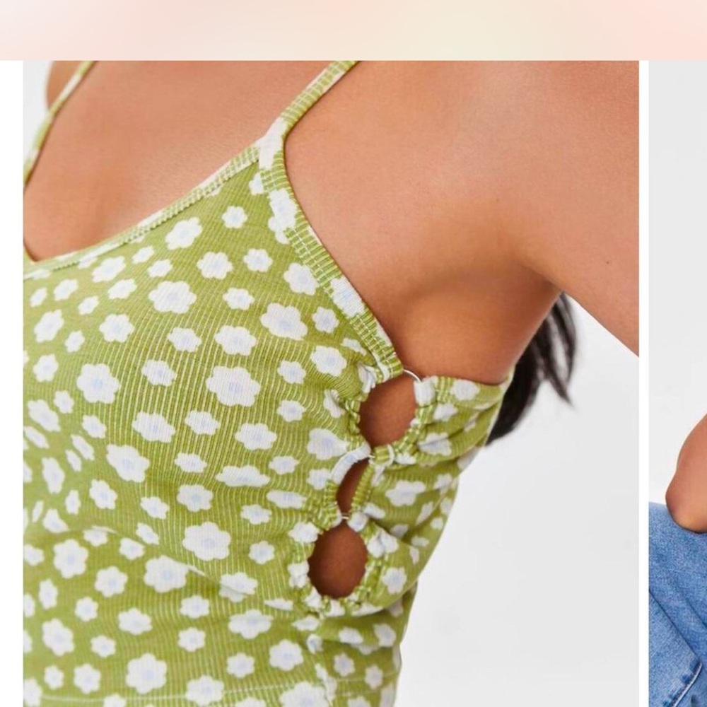 Extremely sexy Forever 21 cut outs top